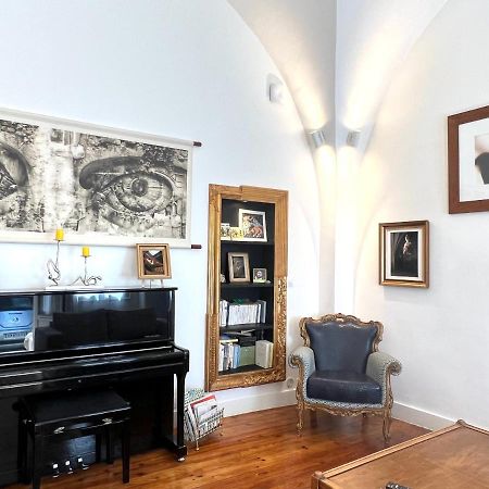Courbet'S Bachelor Pad Apartment Монпелие Екстериор снимка